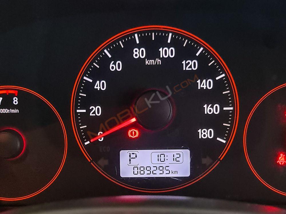 Mobil Honda Mobilio 2016