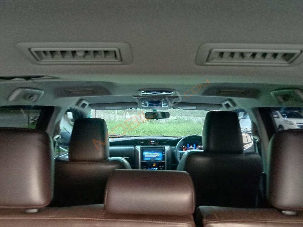 Mobil Toyota Fortuner 2016