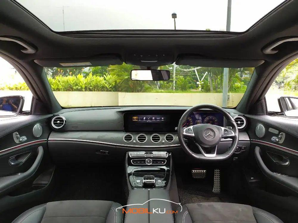 Mobil Mercedes-Benz E-Class 2018