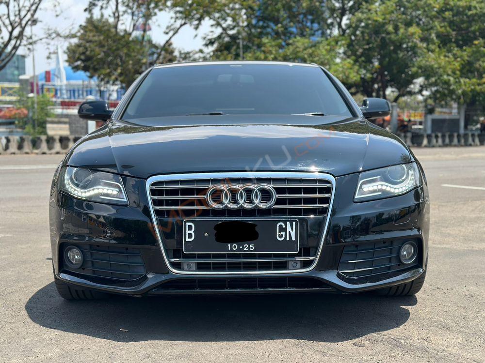 Mobil Audi A4 2010