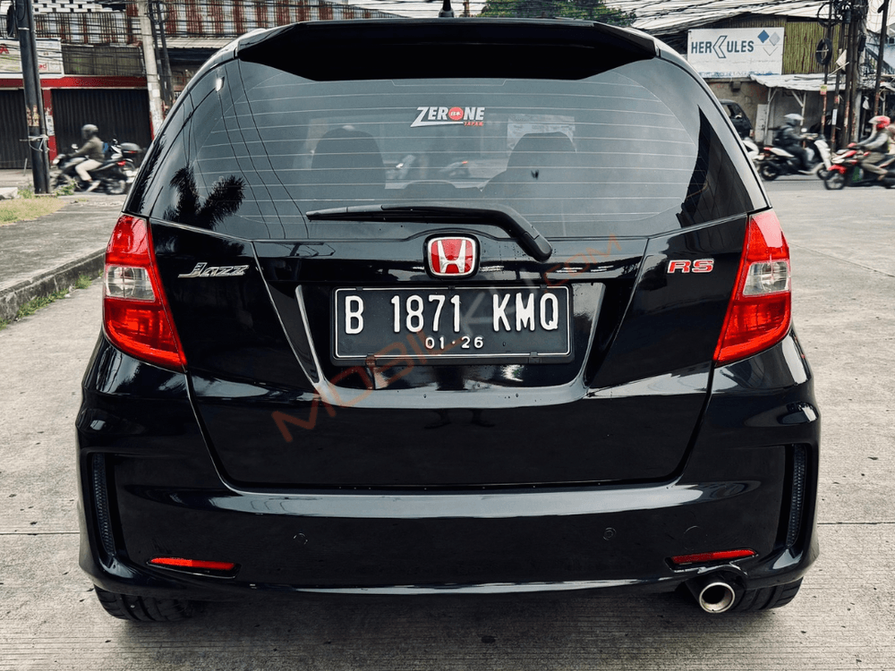Mobil Honda Jazz 2012