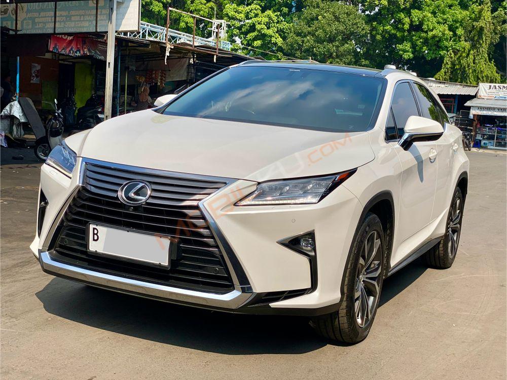 Mobil Lexus RX 2018