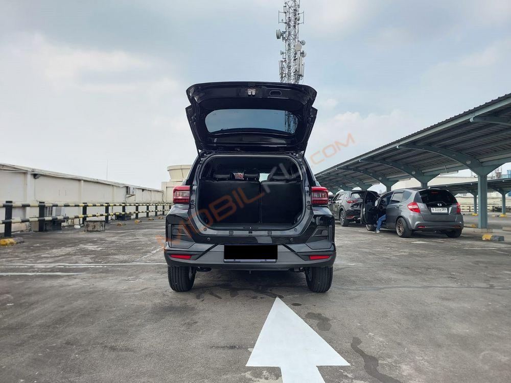 Mobil Toyota Raize 2022