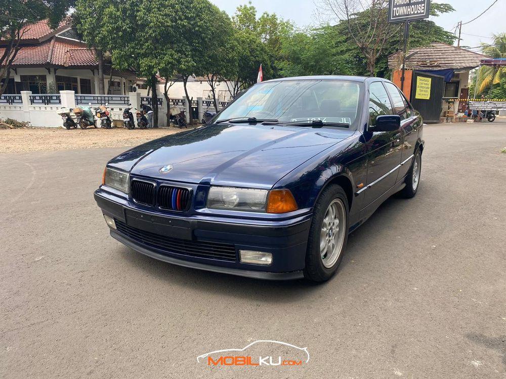 Mobil BMW 3 Series 1998