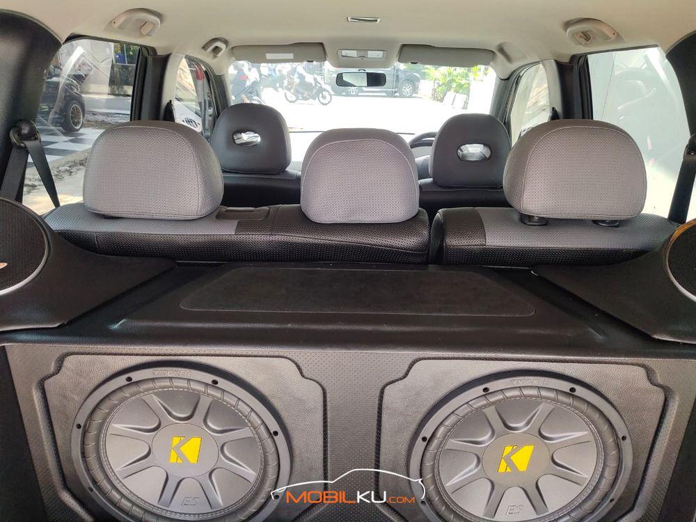 Mobil Nissan X-Trail 2013