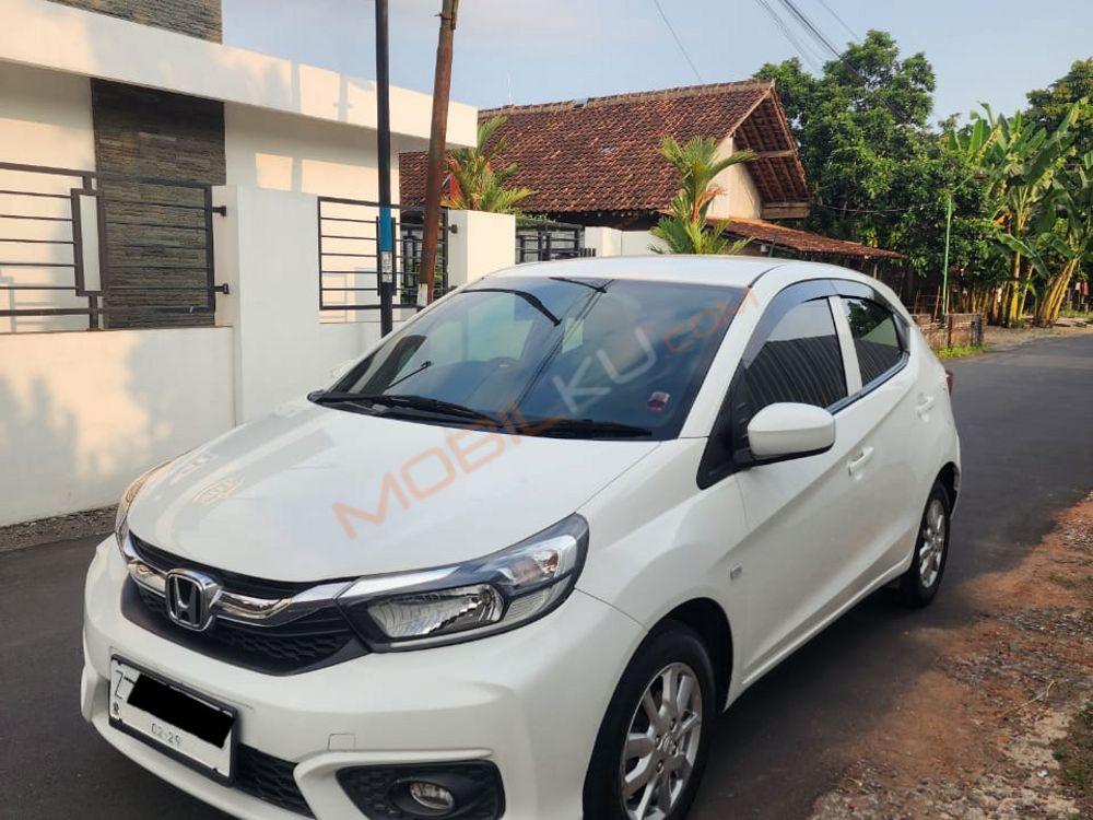 Mobil Honda Brio 2018