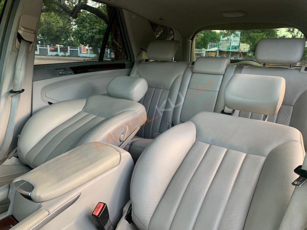 Mobil Mercedes-Benz ML 2006