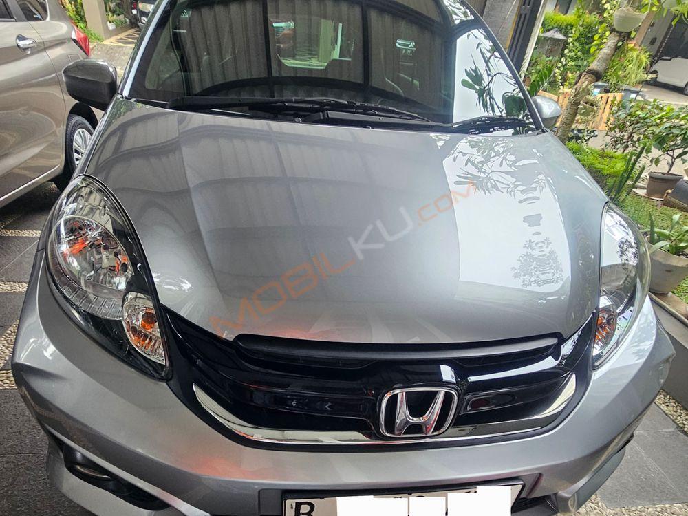 Mobil Honda Brio 2017