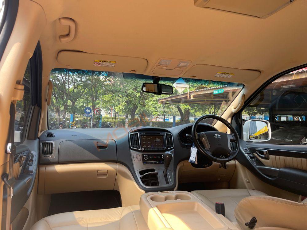 Mobil Hyundai H-1 2018
