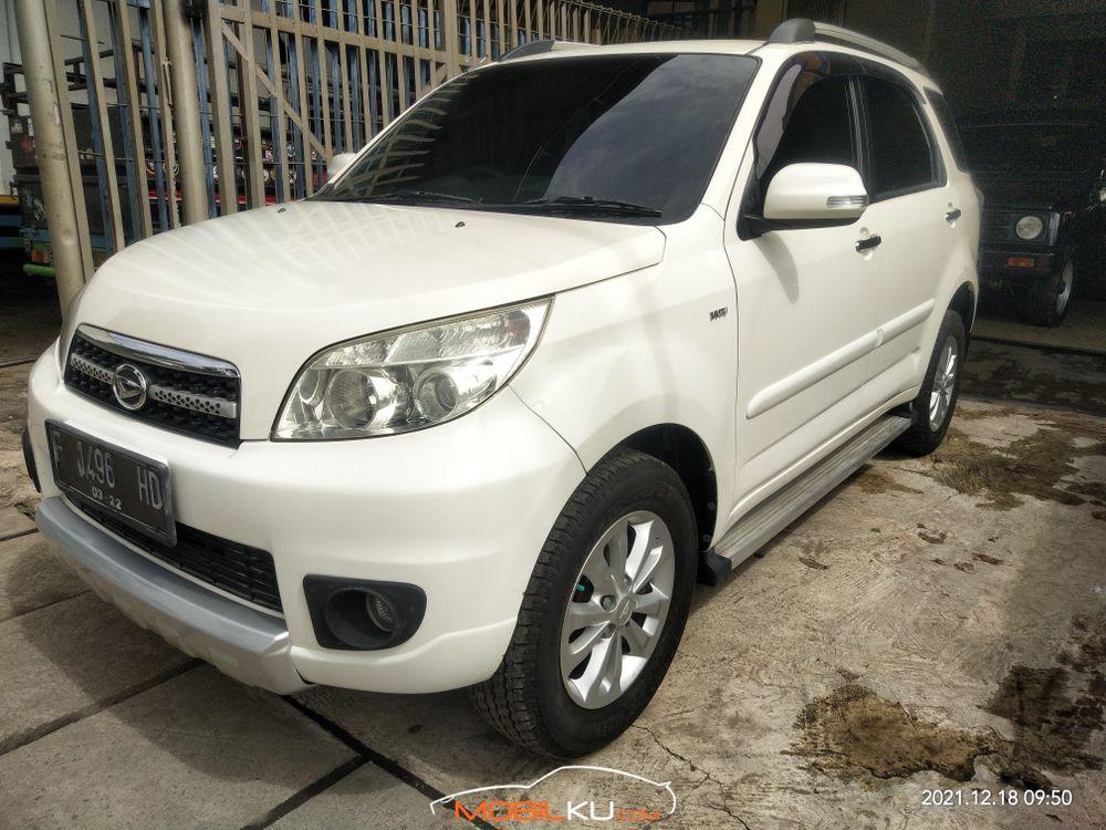 Mobil Daihatsu Terios 2013