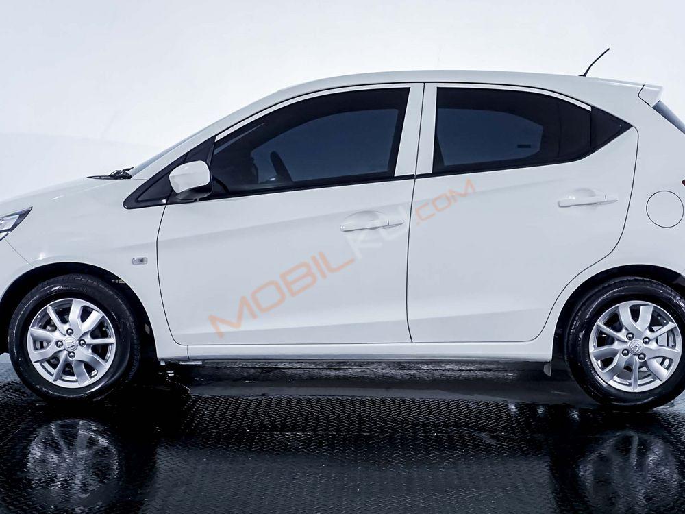 Mobil Honda Brio 2023