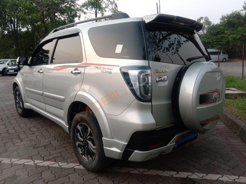 Mobil Toyota Rush 2017