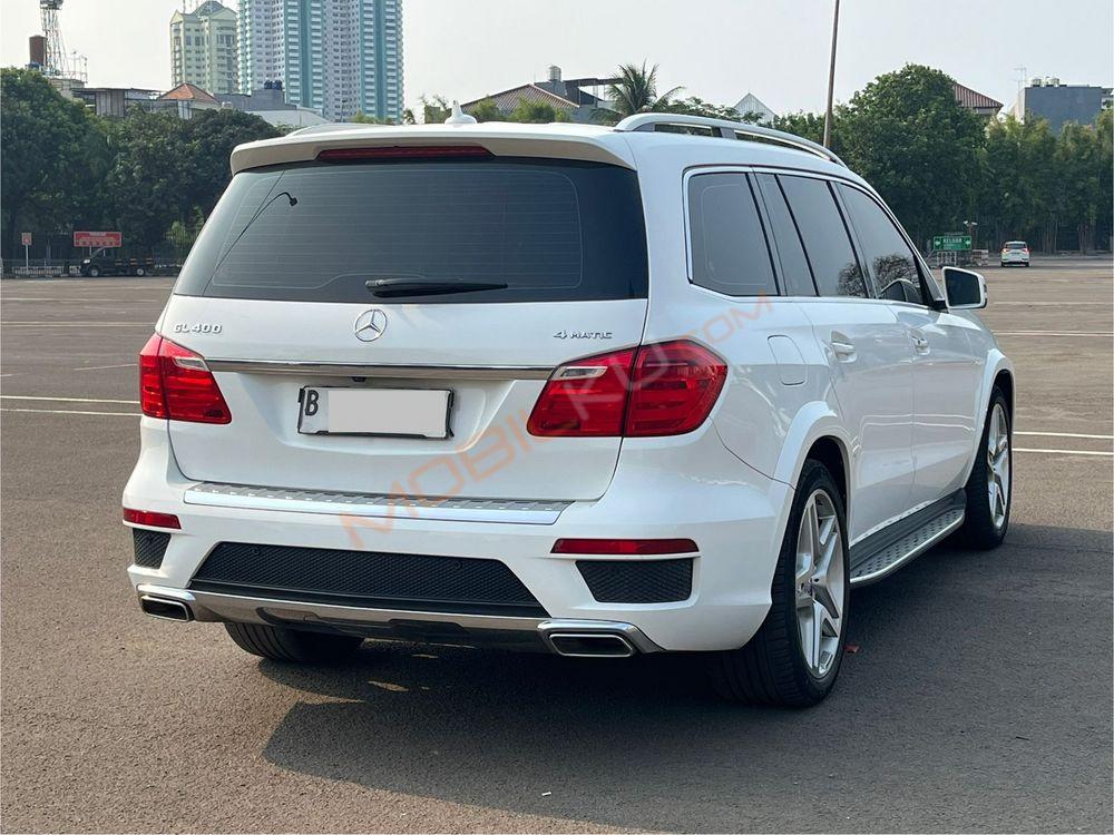 Mobil Mercedes-Benz GL 2014