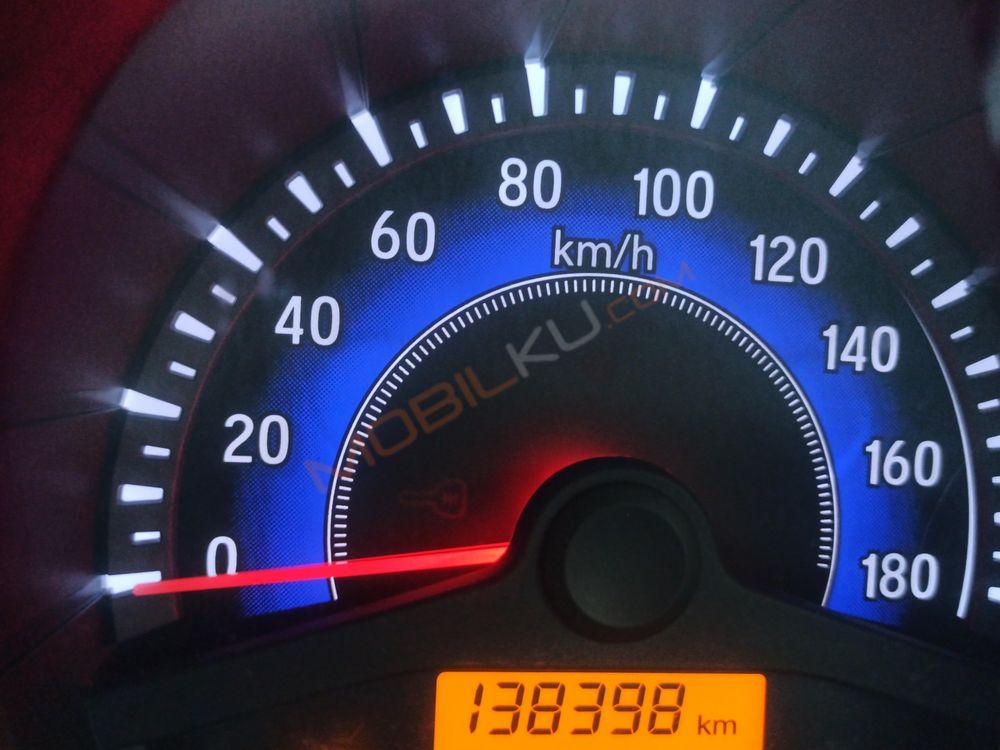 Mobil Honda Mobilio 2013