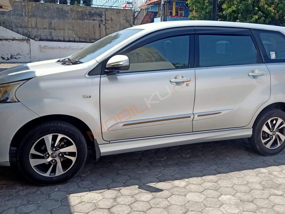 Mobil Toyota Avanza 2017