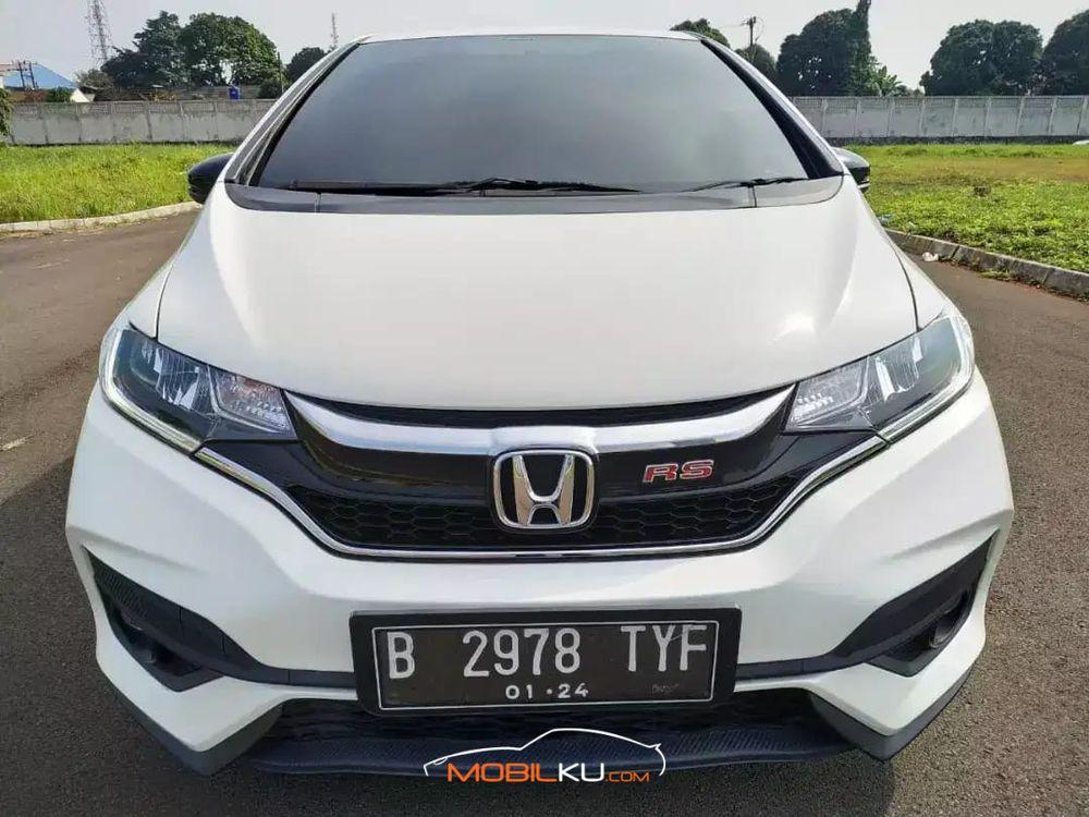 Mobil Honda Jazz 2018