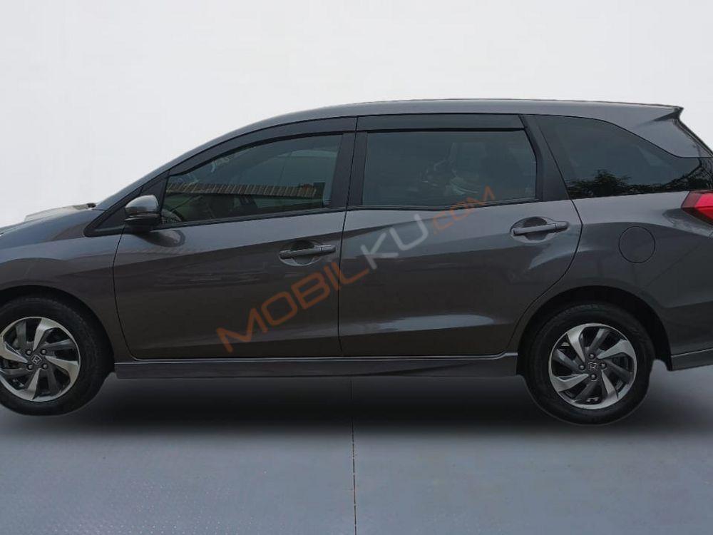 Mobil Honda Mobilio 2021