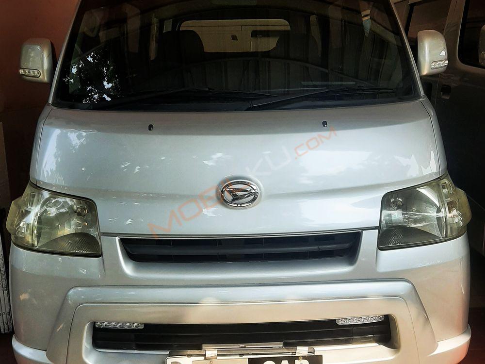 Mobil Daihatsu Gran Max 2014