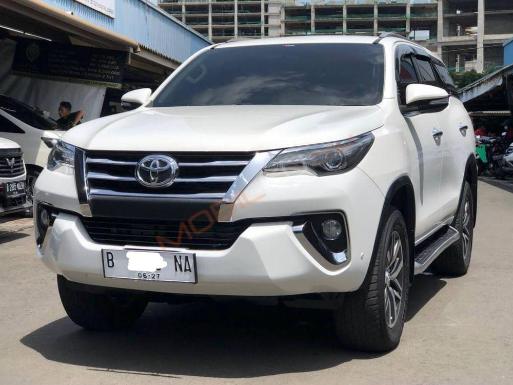 Mobil Toyota Fortuner 2017