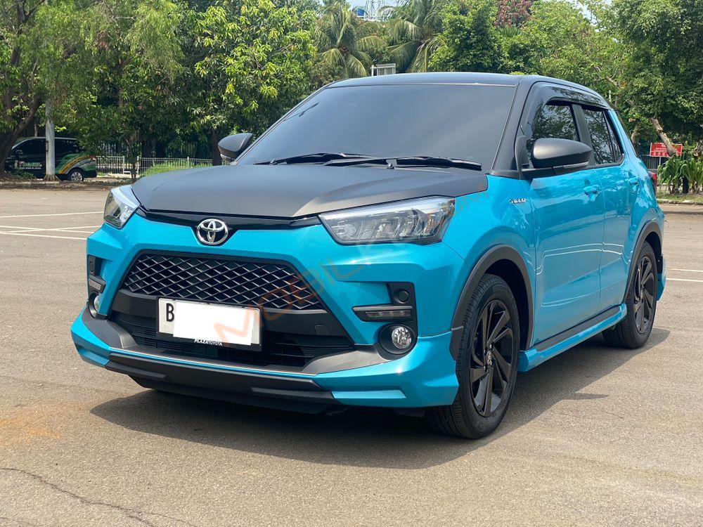 Mobil Toyota Raize 2023