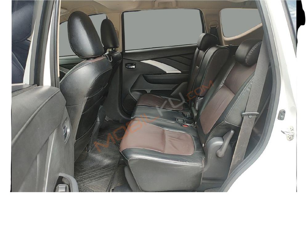 Mobil Mitsubishi Xpander Cross 2020