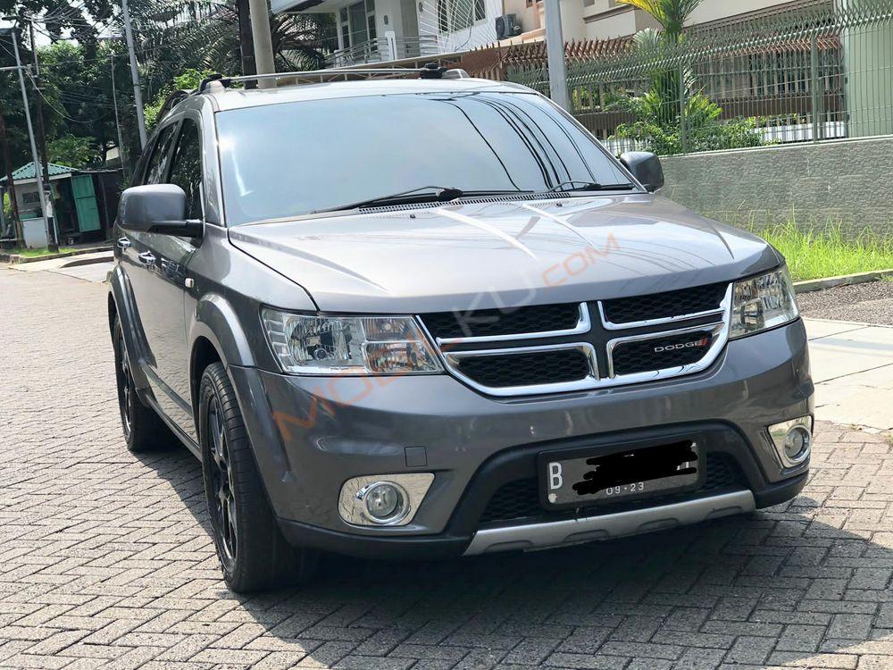Mobil Dodge Journey 2013