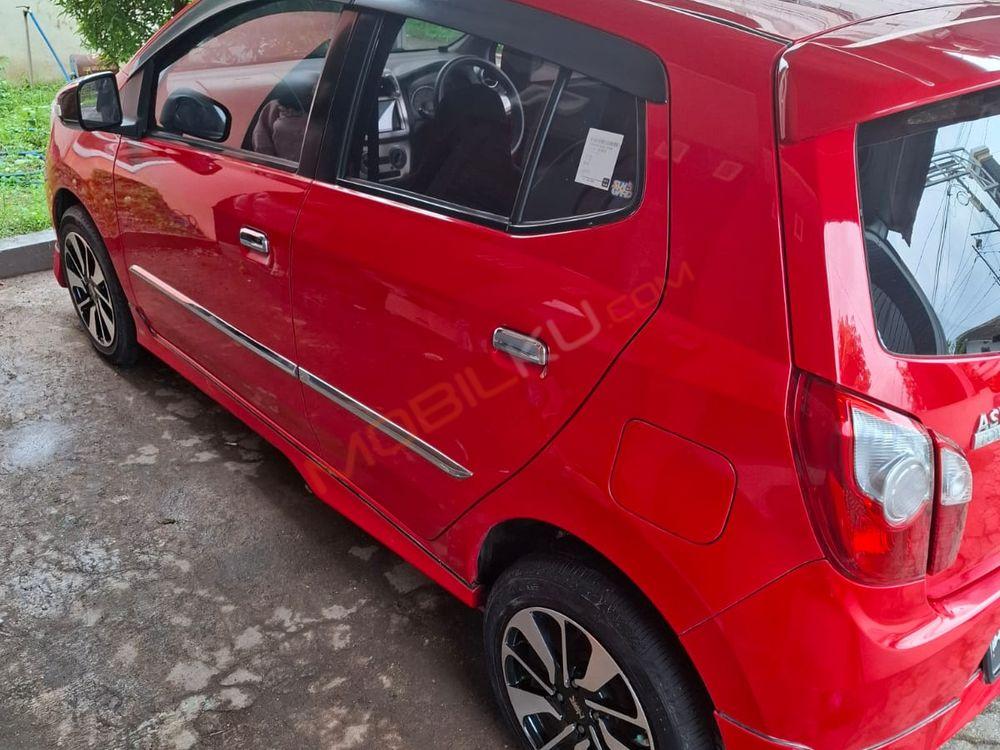 Mobil Toyota Agya 2016
