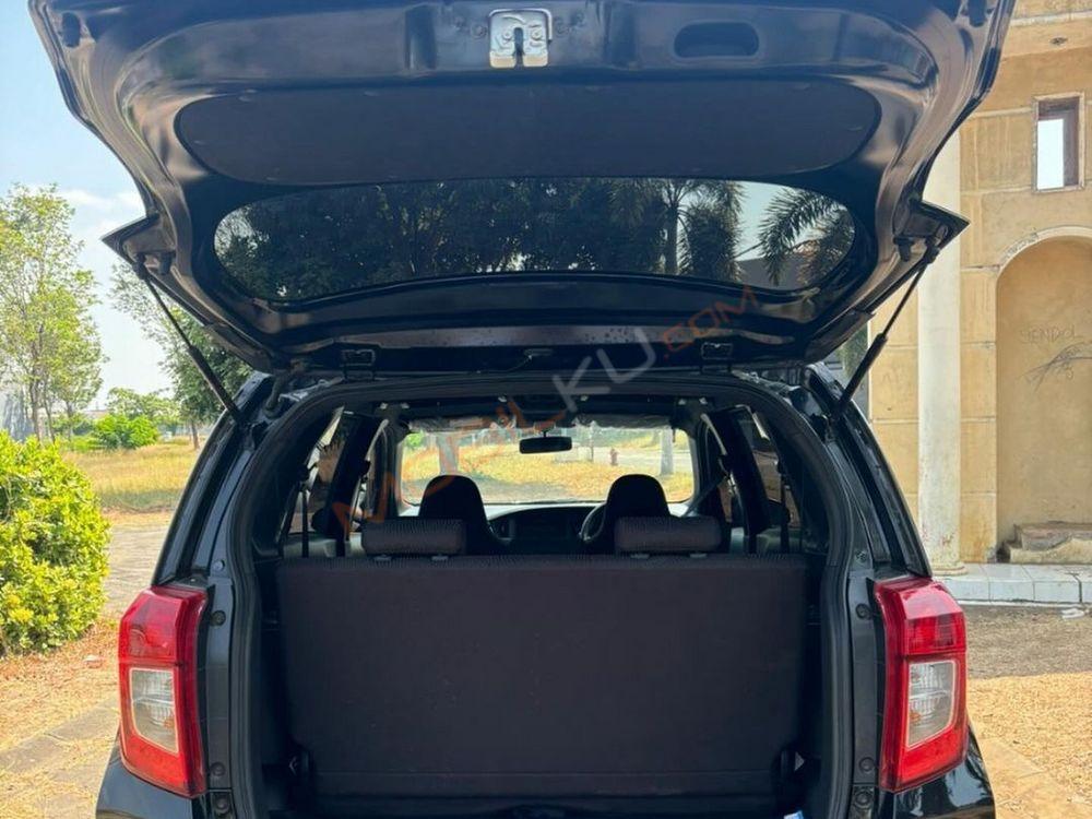 Mobil Toyota Calya 2022