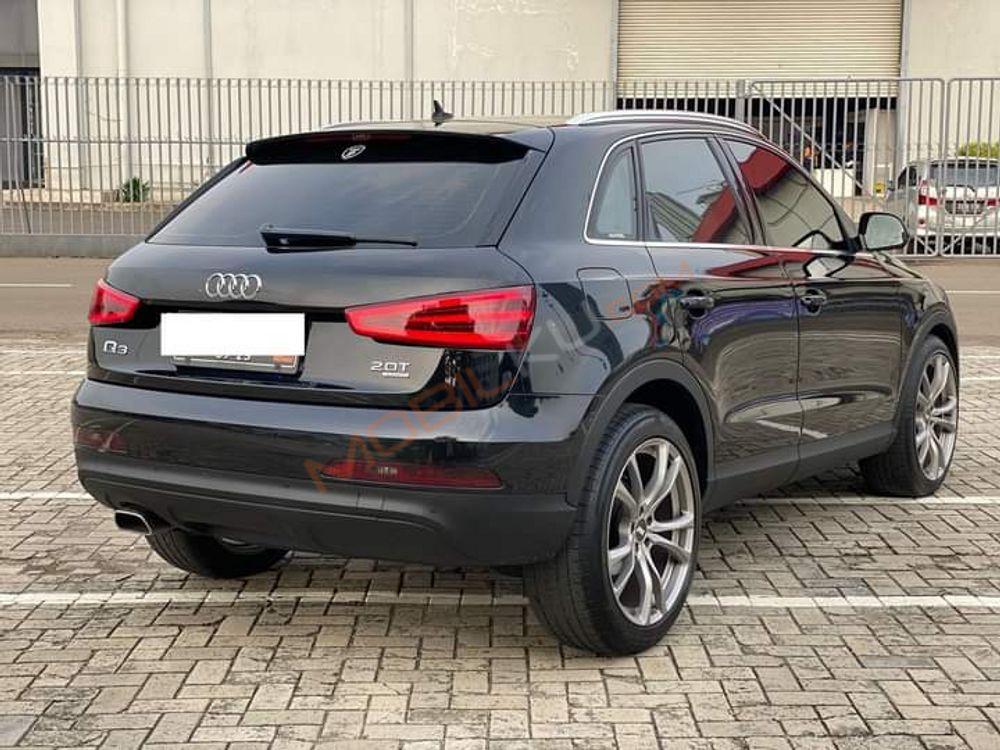 Mobil Audi Q3 2014