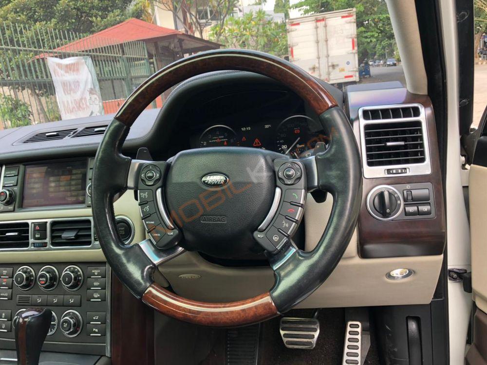 Mobil Range Rover Vogue 2012