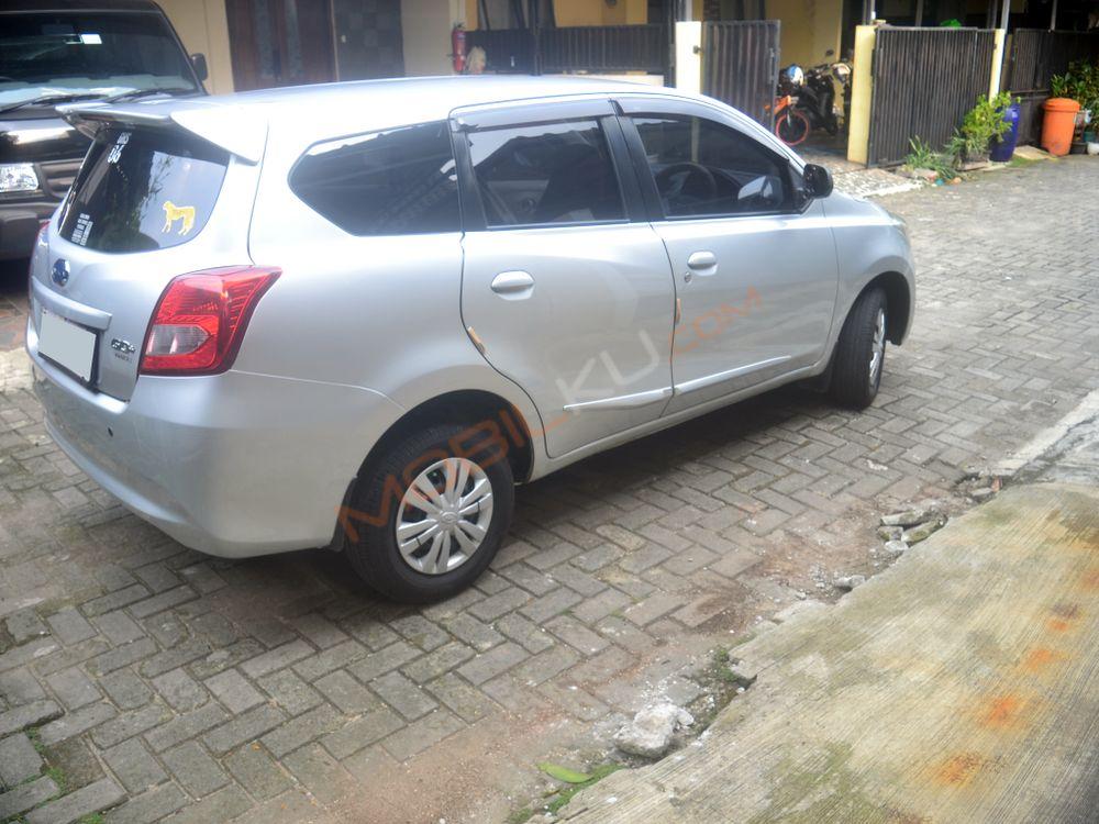 Mobil Datsun GO+ 2014