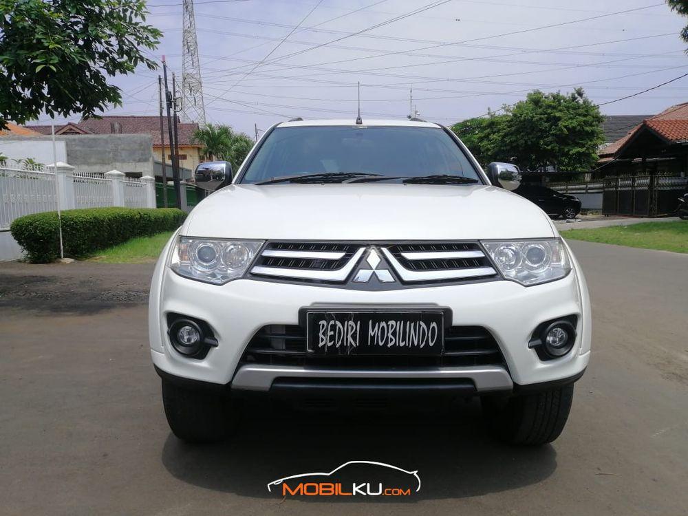 Mobil Mitsubishi Pajero Sport 2014