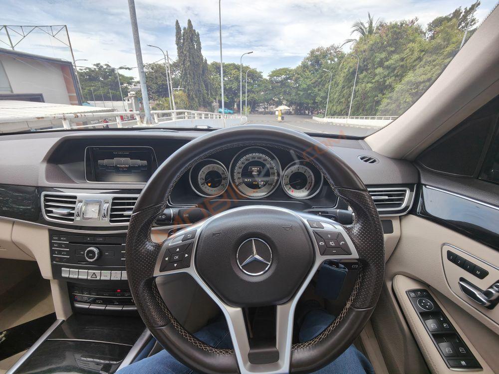 Mobil Mercedes-Benz E-Class 2016