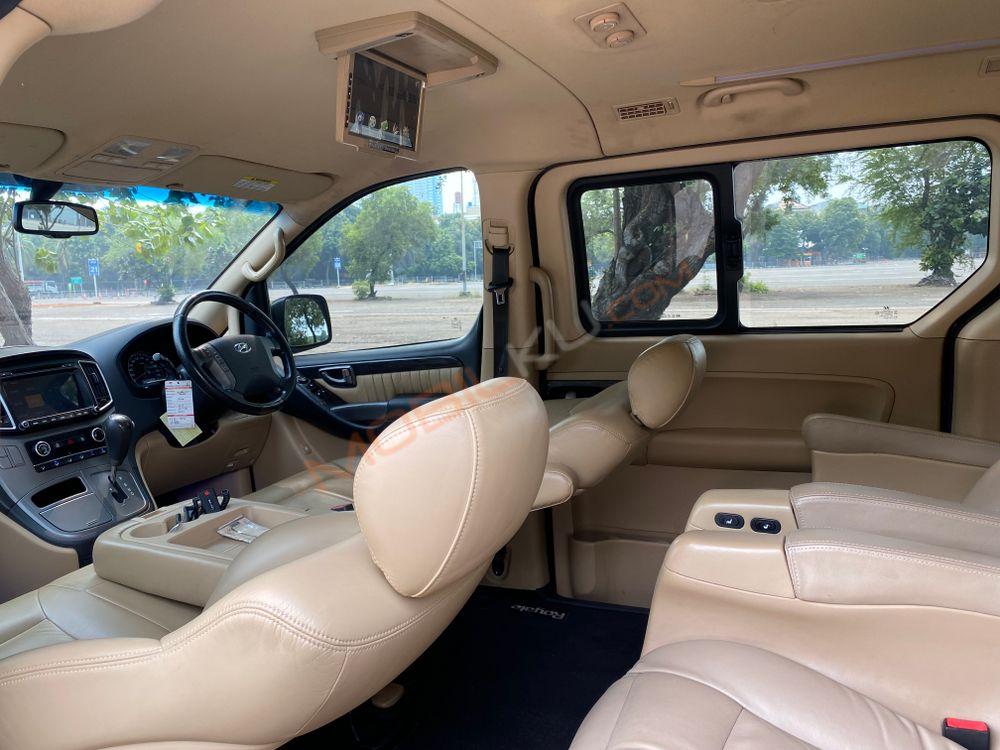 Mobil Hyundai H-1 2018