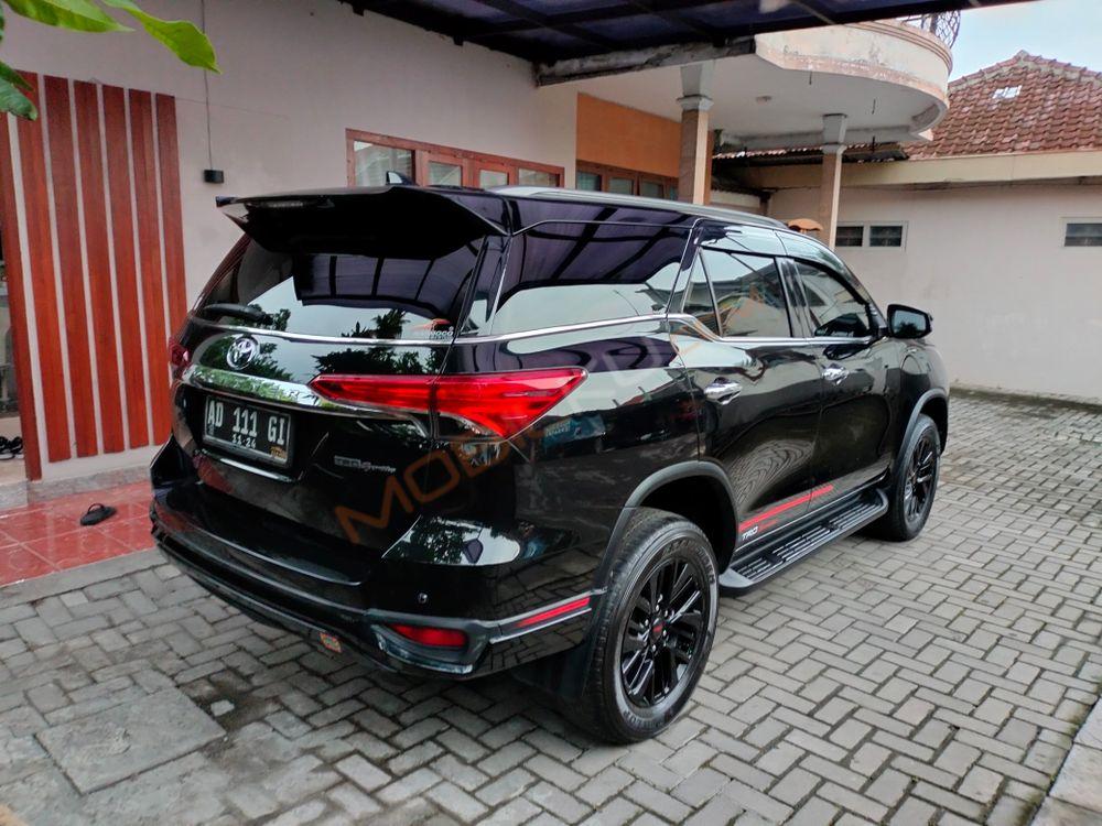 Mobil Toyota Fortuner 2019