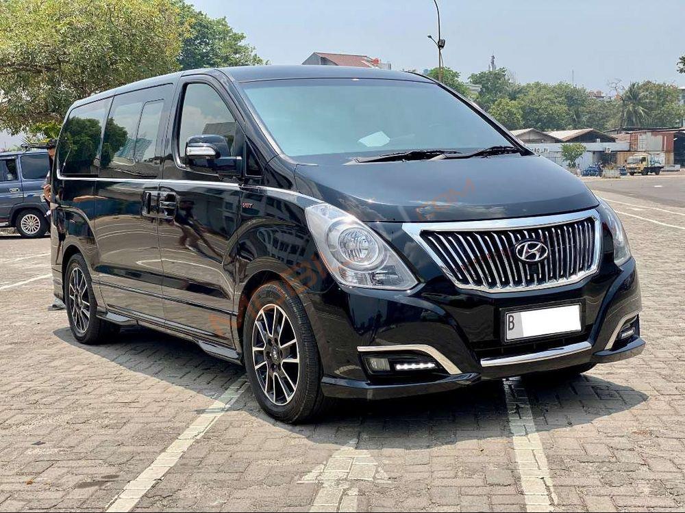 Mobil Hyundai H-1 2018