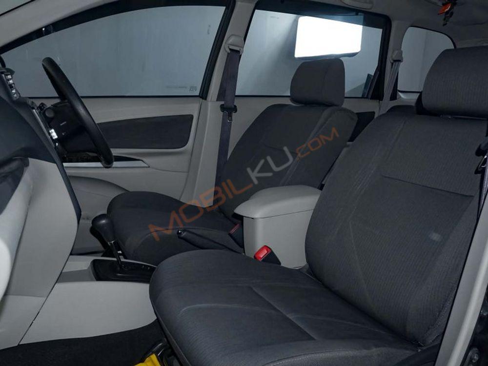 Mobil Toyota Avanza 2019