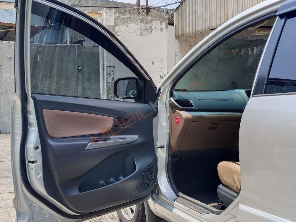 Mobil Toyota Avanza 2018