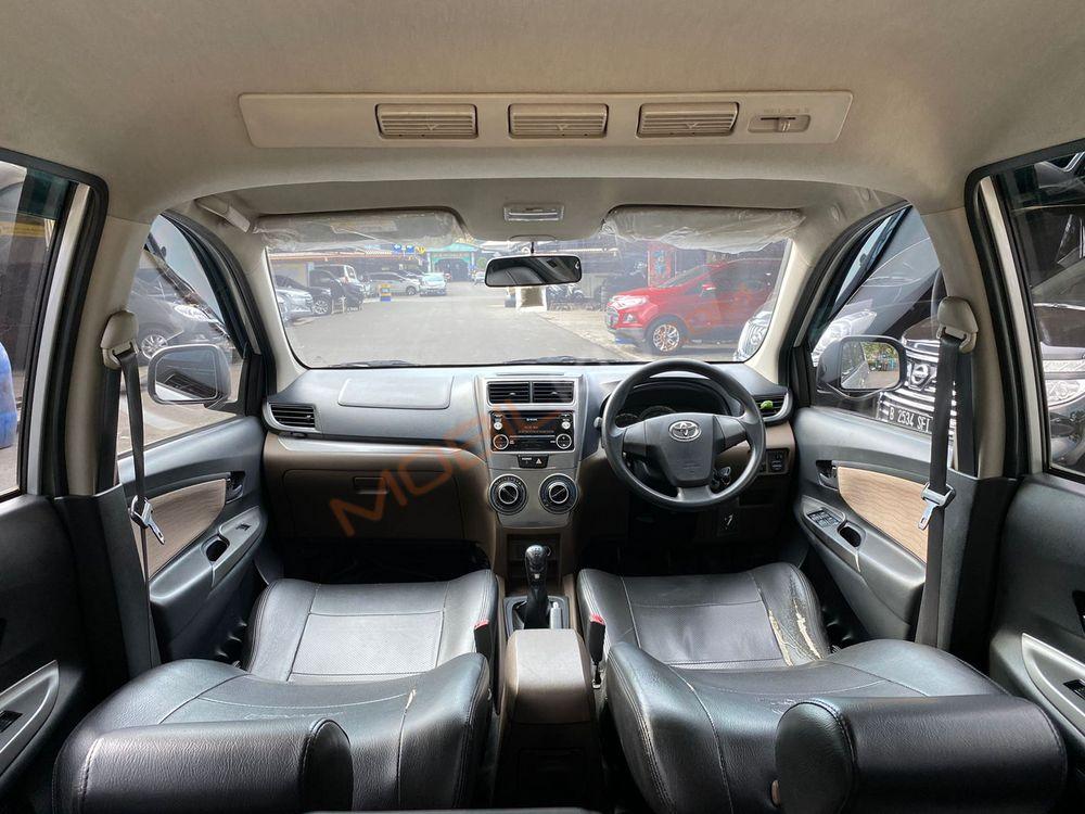 Mobil Toyota Avanza 2018