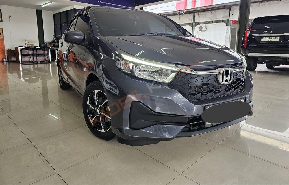 Mobil Honda Brio 2024