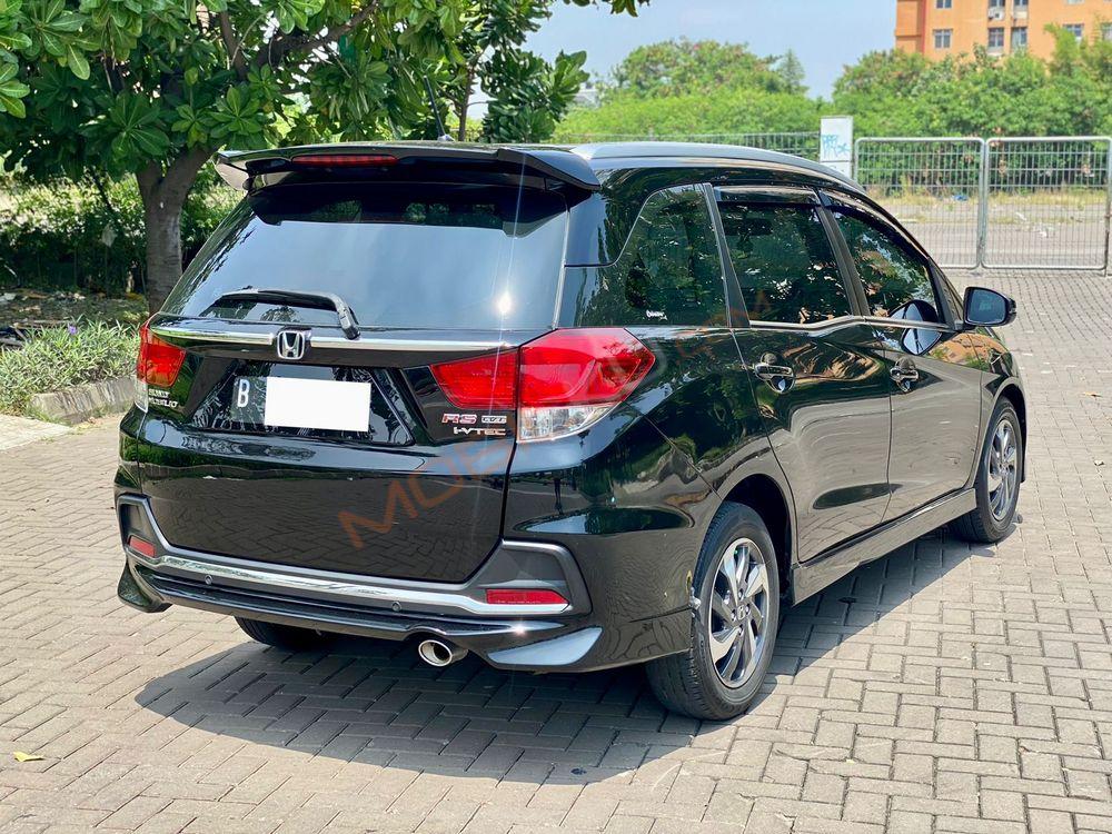 Mobil Honda Mobilio 2017