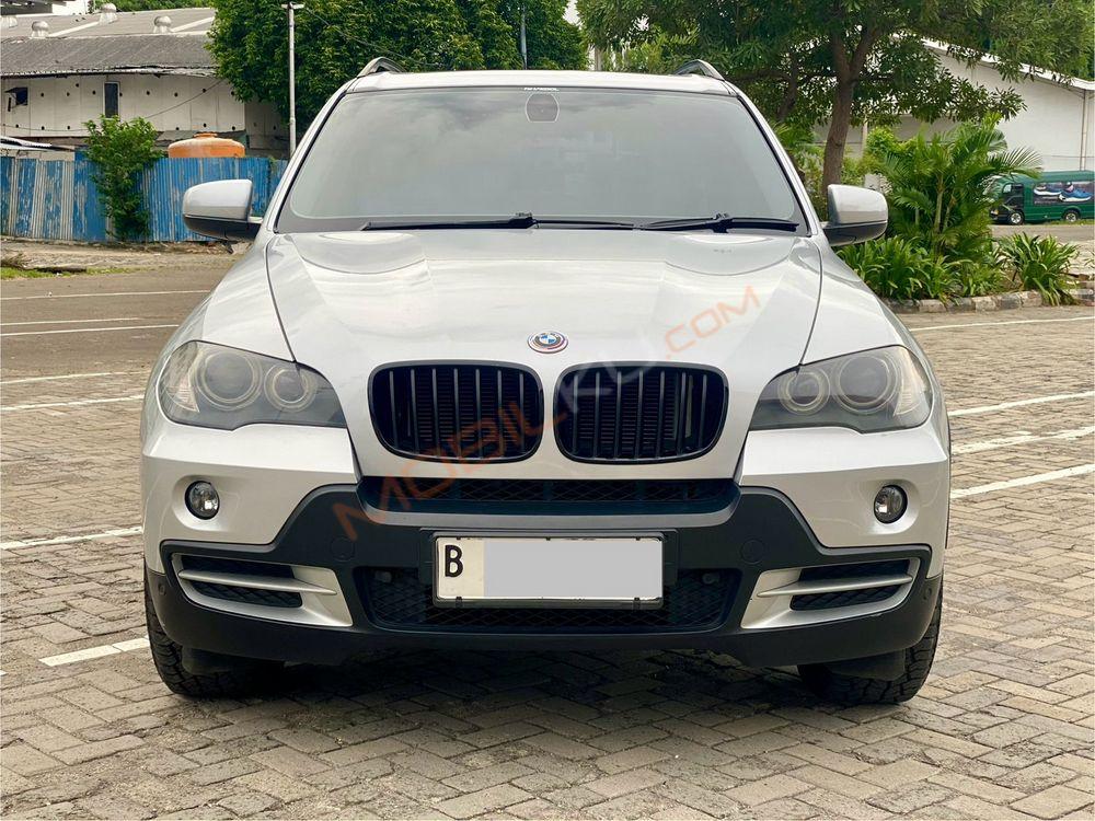 Mobil BMW X5 2008