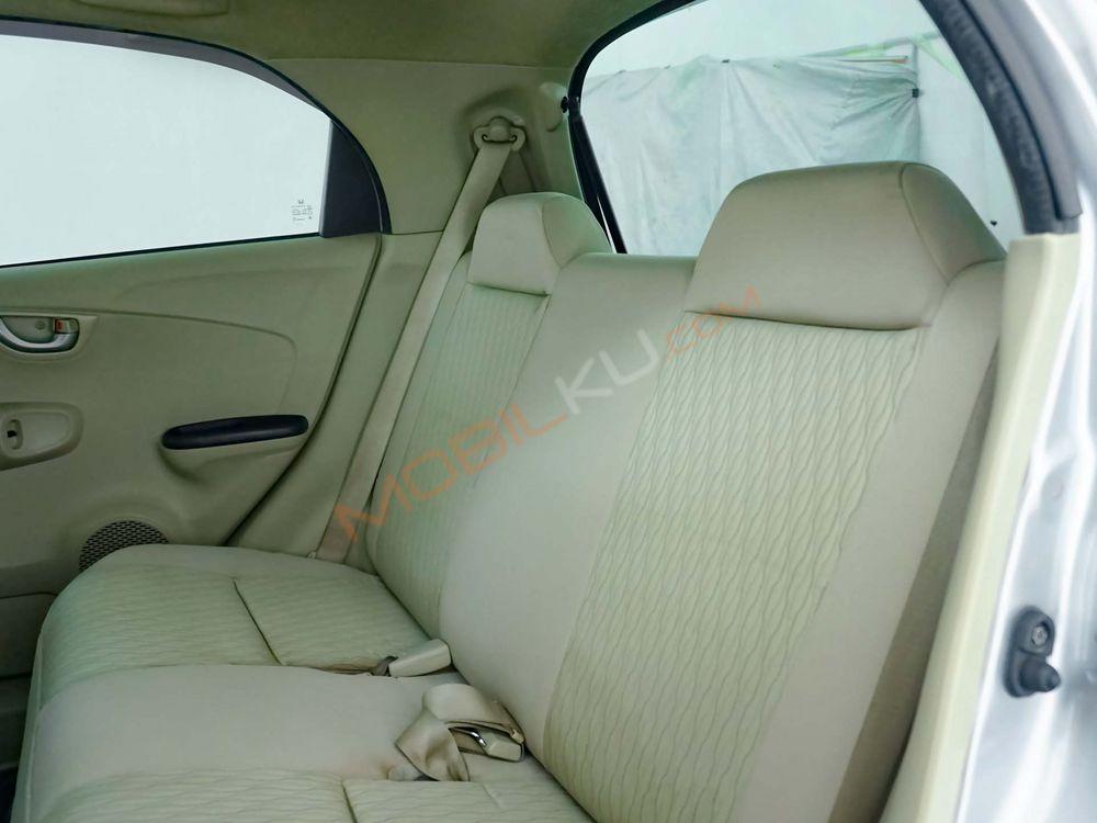 Mobil Honda Brio 2018