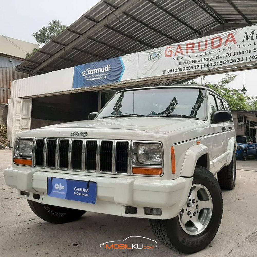 Mobil Jeep Cherokee 1998