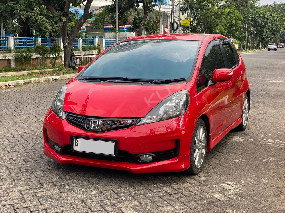 Mobil Honda Jazz 2014