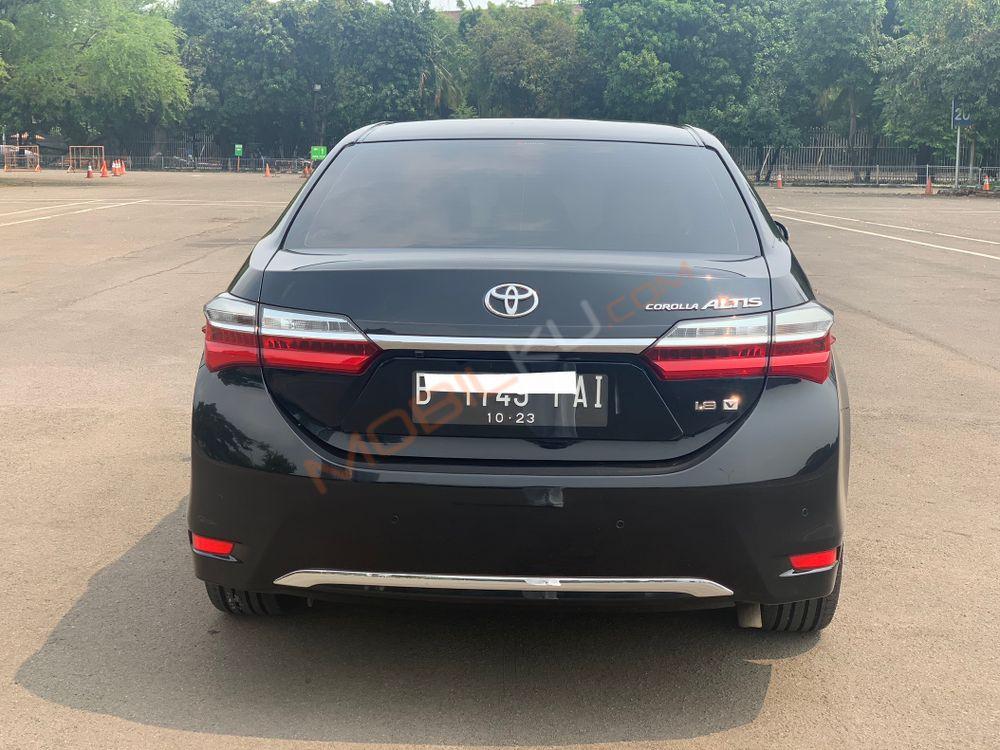 Mobil Toyota Corolla 2018