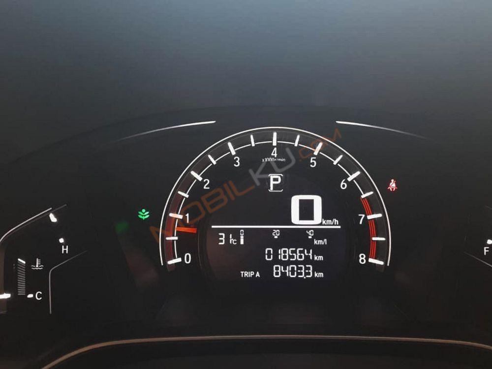Mobil Honda CR-V 2018