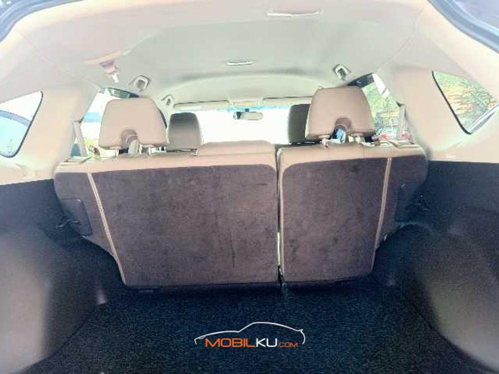 Mobil Honda CR-V 2013