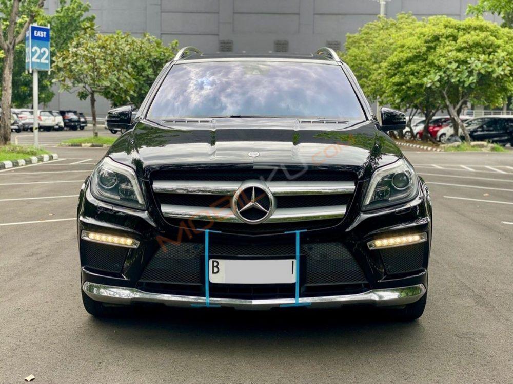 Mobil Mercedes-Benz GL 2013