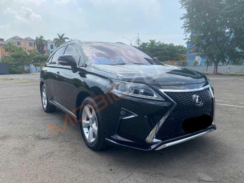 Mobil Lexus RX 2013